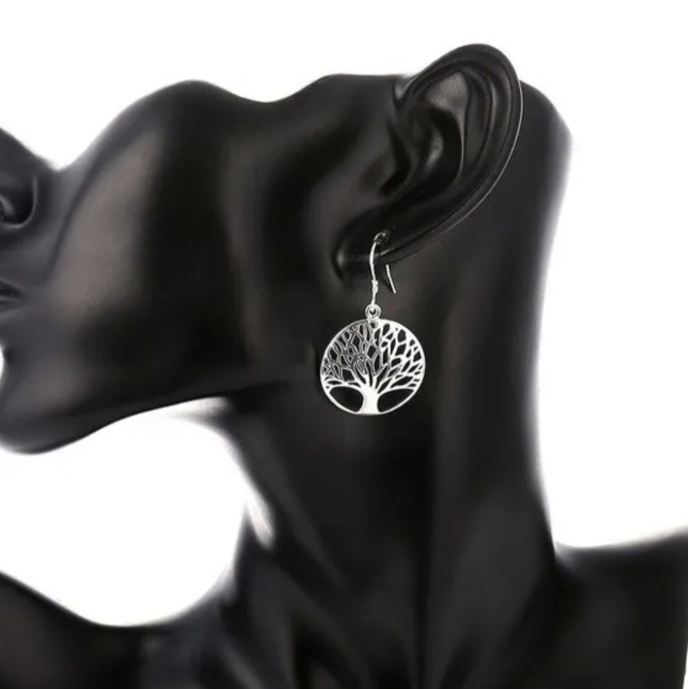 Elegant Silver Tree of Life Necklace and Earring Set - Picture 5 of 5
